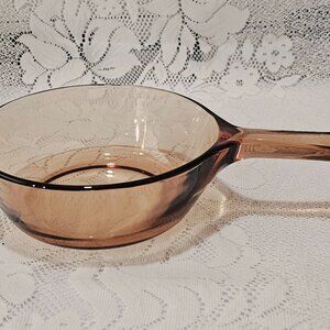 Pyrex Visions Amber Sauce Pan 6" CorningWare France kitchen .5 qt glassware